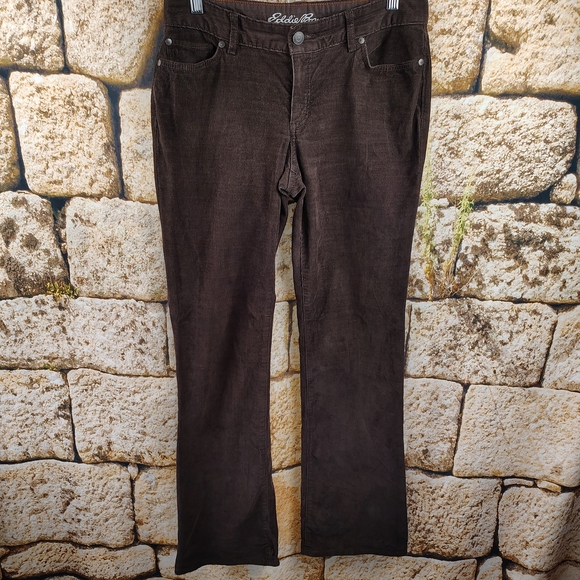 Eddie Bauer Slightly Curvy Bootcut Chocolate Brown Corduroy Pants Women's Size 4 - Picture 1 of 14